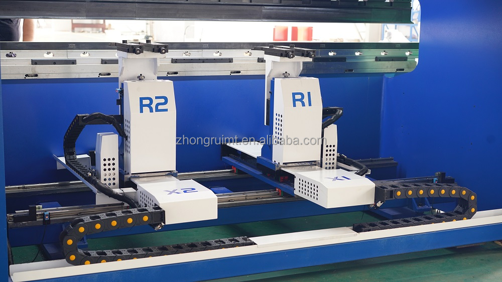 máquina del freno de la prensa hidráulica del CNC del freno de la prensa industrial estándar de 200t 300t