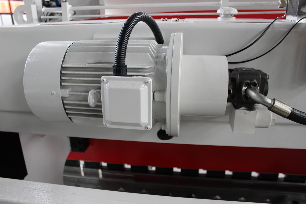 Máquina de freno de prensa de metal CNC