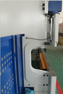 Wc67yk 80 100 160 200 Ton 3200mm E21 Nc Precio de freno de prensa hidráulica de aceite de chapa